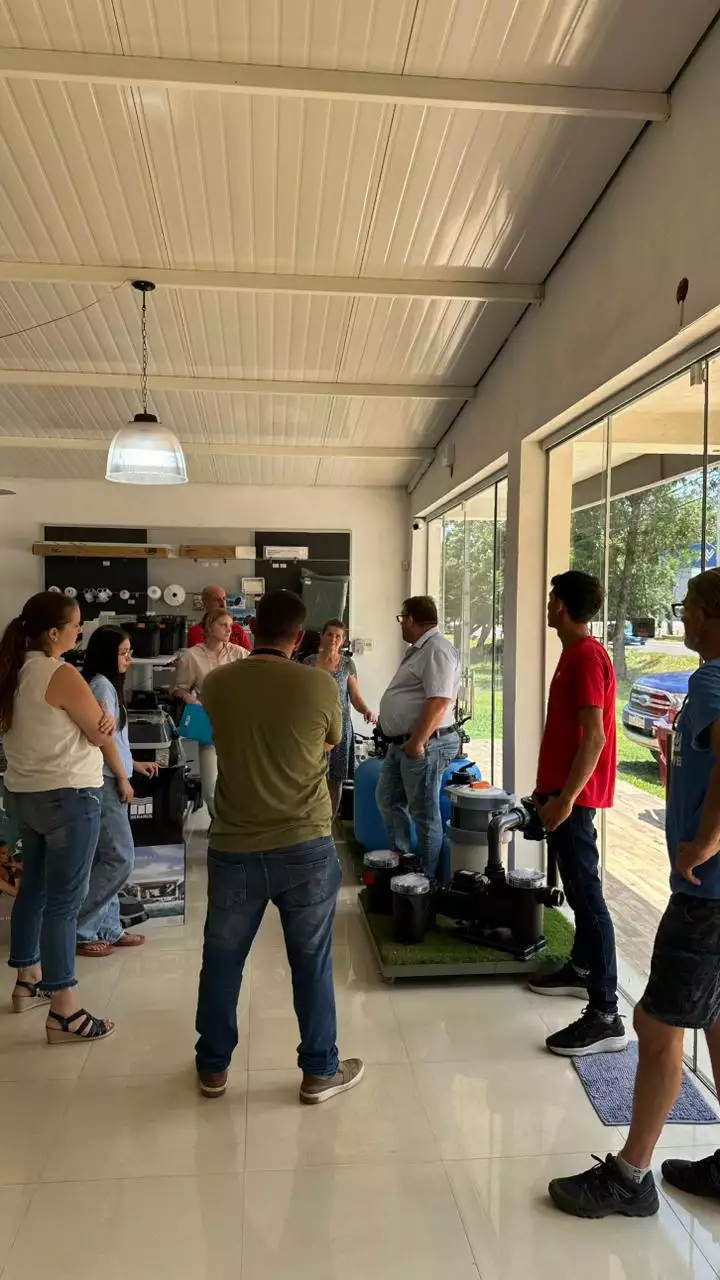 Konstantin Piscinas Paraguay Schulung 2026, San Bernardino, Independencia, Bella Vista, Hohenau, Encarnacion